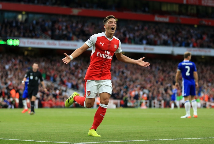 You are currently viewing Mesut Ozil announces his retirement from professional football