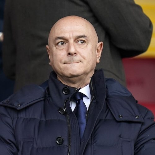 Levy: Spurs focus on saving season after Conte departure