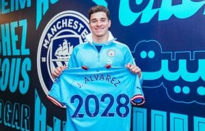 Read more about the article Man City tie down Alvarez until 2028