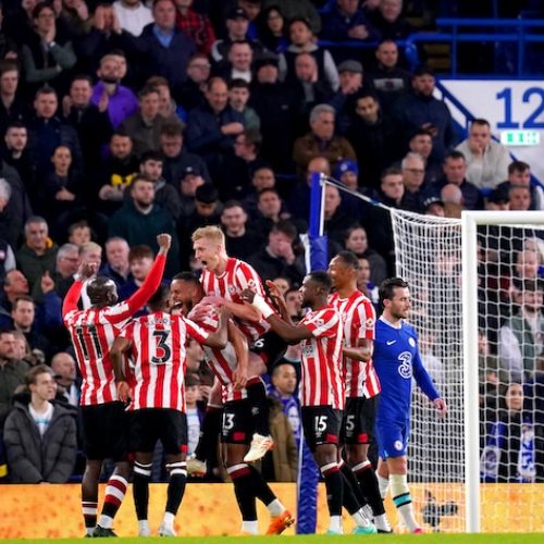 Chelsea suffer fifth straight defeat in EPL