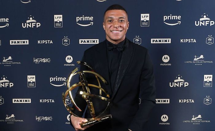 You are currently viewing Mbappe wins record fourth Ligue 1 Player of the Year award