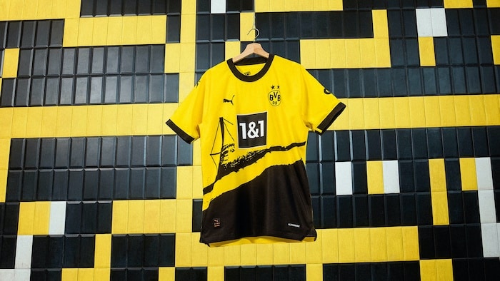 You are currently viewing Puma, Dortmund launch new fan designed home kit
