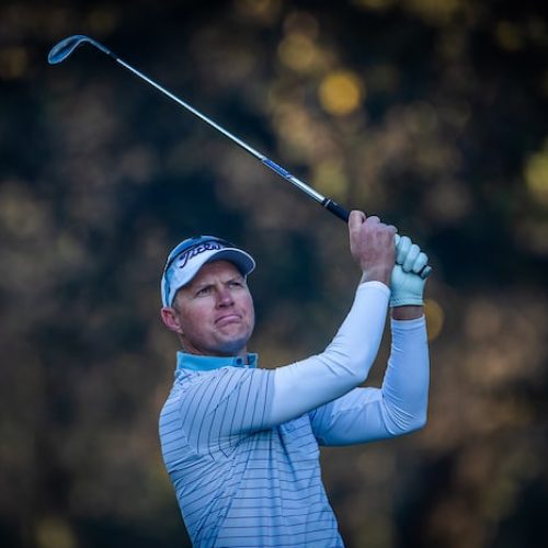 Dingle, Rebula share KitKat Pro-Am lead