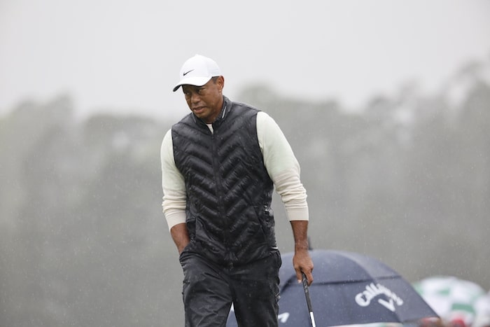You are currently viewing Woods to miss British Open due to injury