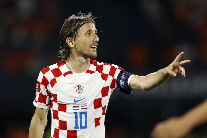 You are currently viewing Modric looks to guide Croatia to first trophy against Spain