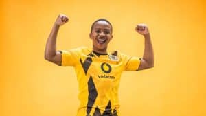 Read more about the article Kaizer Chiefs unveil new kit for 2023/24 season
