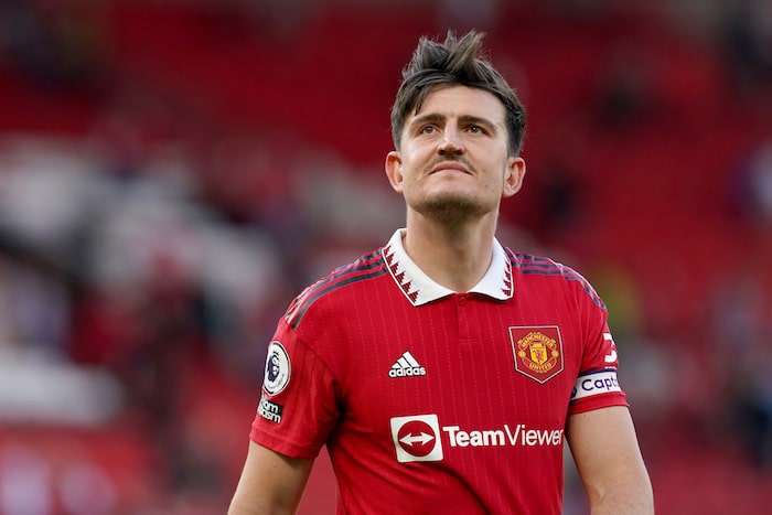 You are currently viewing Maguire stripped of Man Utd captaincy