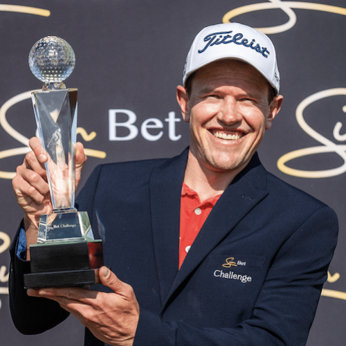 Du Plessis victorious in SunBet Challenge