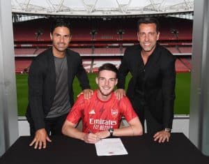 Read more about the article Arsenal complete £105m signing of Rice from West Ham