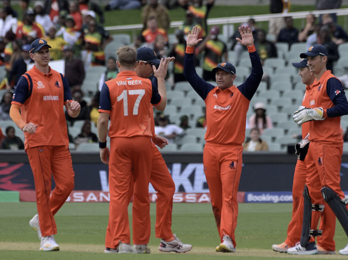 You are currently viewing Netherlands beat Oman to keep World Cup hopes alive