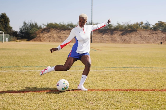 You are currently viewing PUMA signs Banyana stars Matlou, Kgoale
