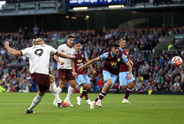 You are currently viewing Haaland scores twice as Man City beat Burnley