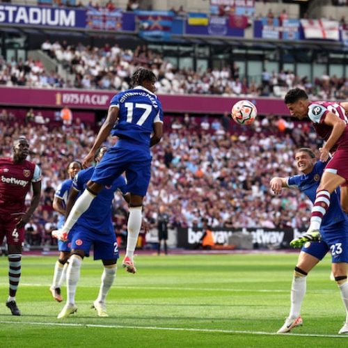 West Ham claim bragging right with win over Chelsea in London derby