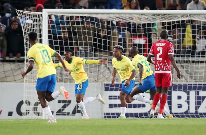 You are currently viewing Sundowns kickstart title defence with win over Sekhukhune