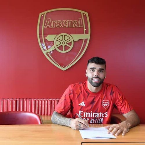 Raya joins Arsenal on loan from Brentford