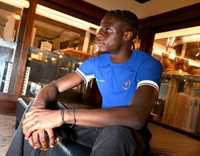 You are currently viewing Chelsea swoop in to sign teenager Ugochukwu from Rennes