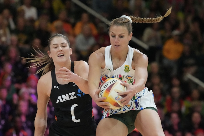 You are currently viewing Wrap: Proteas, New Zealand play to thrilling draw, Uganda dominate Wales