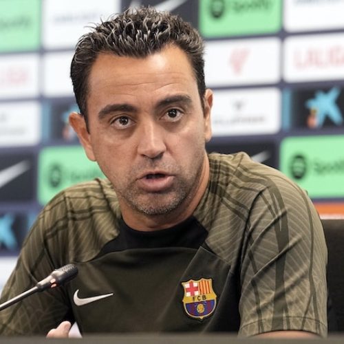 Xavi extends stay at Barcelona until 2025