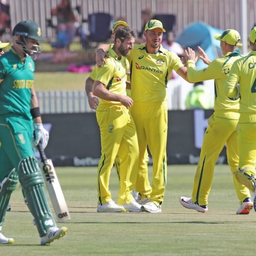 Australia bowl against South Africa in series decider