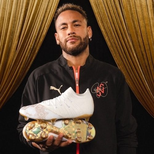 Neymar celebrates breaking Brazil record with LTD Edition NJR78 FUTURE boot