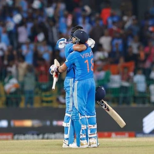 Kohli, Rahul star as India thrash Pakistan in Asia Cup
