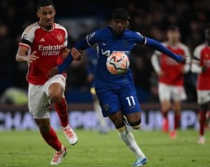 Read more about the article Arsenal hit back to deny Chelsea