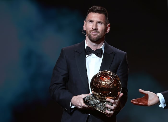You are currently viewing Messi not think about future after winning eighth Ballon d’Or