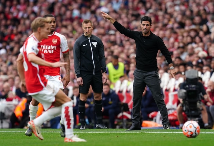 You are currently viewing Arteta hails Arsenal’s win over Man City