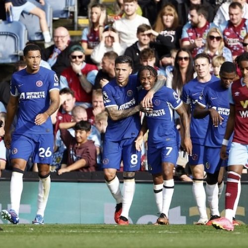 Sterling shines as Chelsea come back to beat Burnley