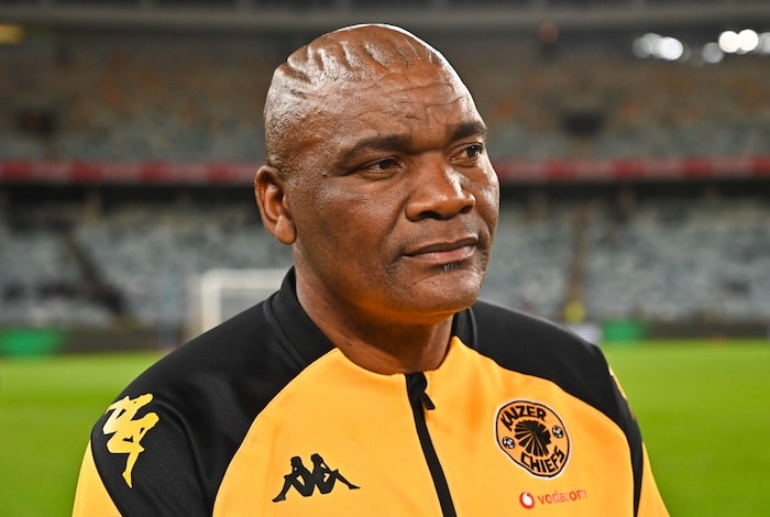 You are currently viewing Chiefs part ways with Molefi Ntseki