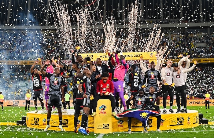 You are currently viewing Watch: Pirates lift MTN8 trophy