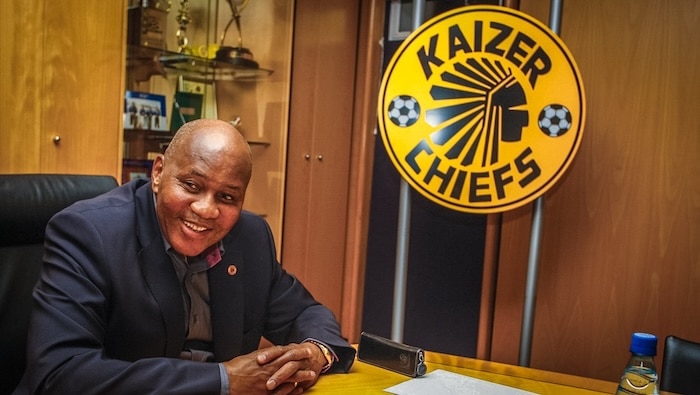 You are currently viewing Dr. Kaizer Motaung to be inducted into South African Hall of Fame