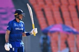 Read more about the article Root hits 77 helps England to 282-9 against New Zealand