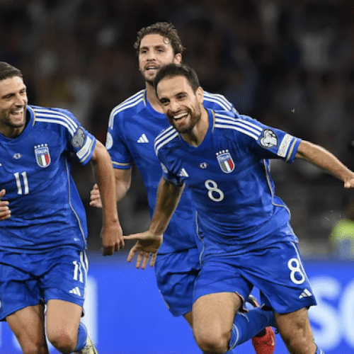 Italy keep pressure on England after Malta win