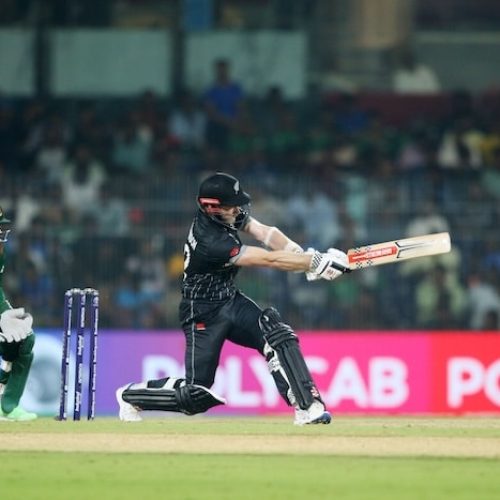 Williamson stars as New Zealand cruise past Bangladesh