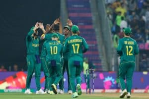 Read more about the article Proteas qualify for Cricket World Cup semi-finals