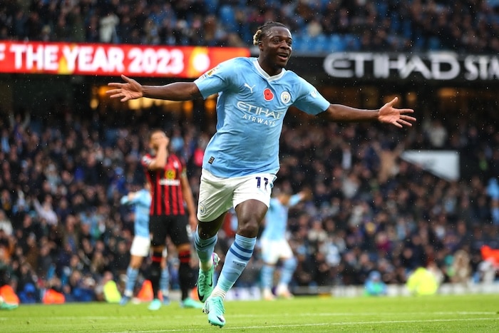 You are currently viewing Doku shines as Man City hit Bournemouth for six