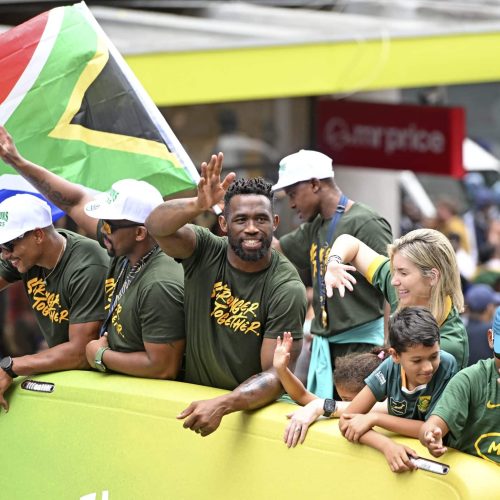 Kolisi thanks South Africa for passionate support