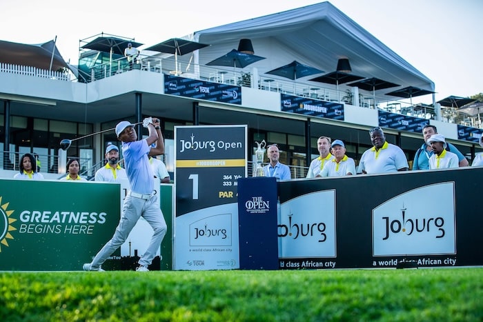 You are currently viewing Mayor tees off 2023 Joburg Open