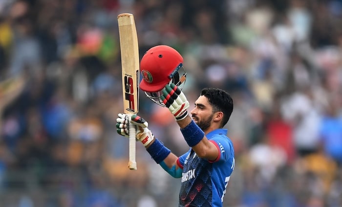 You are currently viewing Zadran guides Afghanistan to 291-5 against Australia