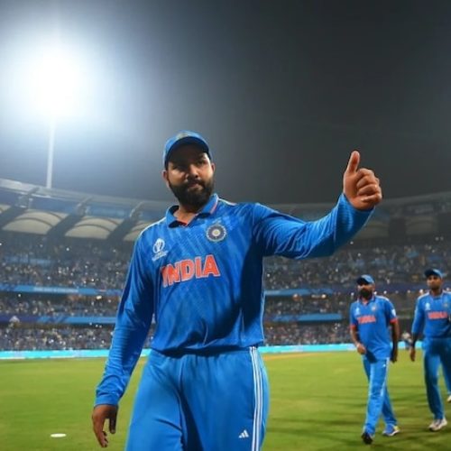 India demolish Sri Lanka by 302 runs to seal World Cup semi-final spot