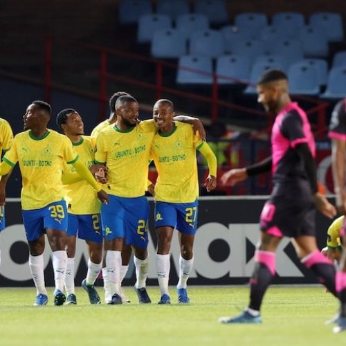 Sundowns cruise to victory over Spurs