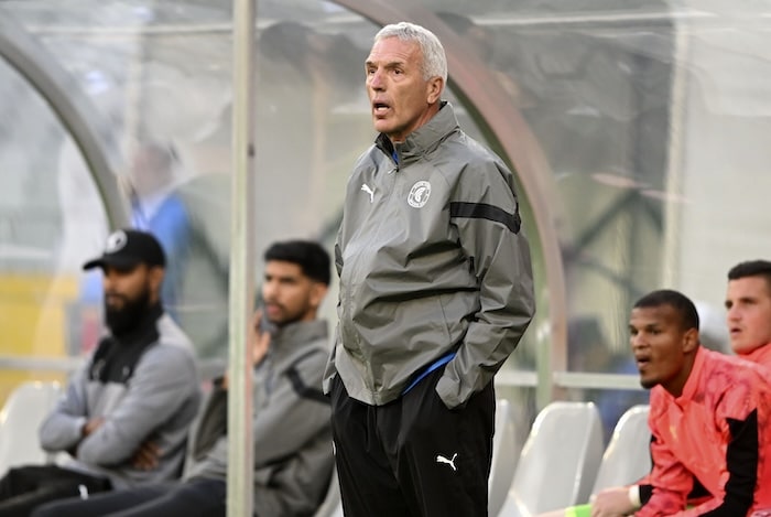 You are currently viewing Middendorp: We have to find a solution