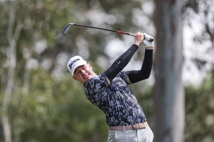 You are currently viewing Van Velzen leads by one into final round of Mediclinic Invitational