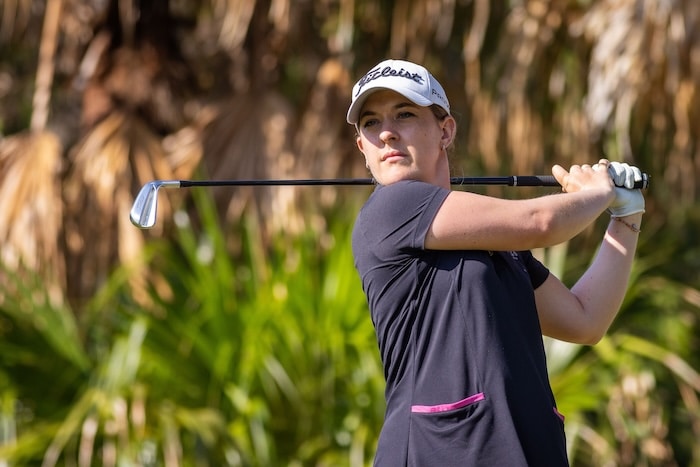 You are currently viewing Lauren leads SuperSport Ladies Challenge