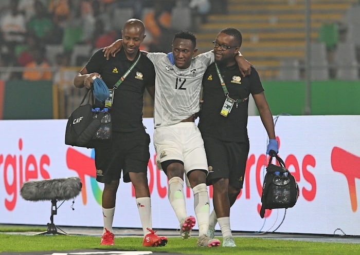 You are currently viewing Broos: Maseko ruled out for rest of AFCON