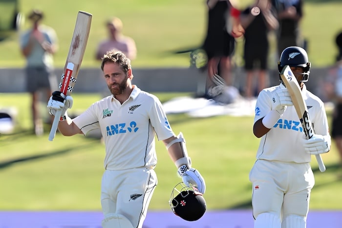 You are currently viewing Williamson hits second century as Kiwis dominate Proteas
