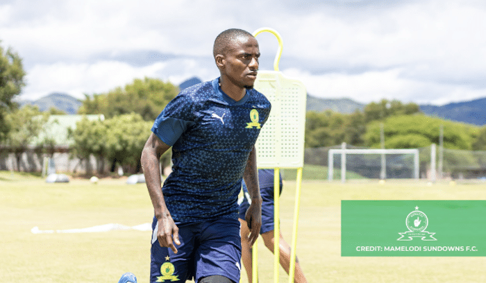 You are currently viewing Watch: Thembinkosi Lorch’s first training session at Sundowns