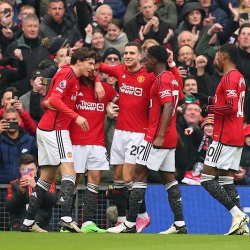 Man Utd bounce back to beat Everton