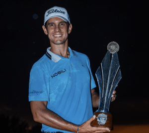 Read more about the article Manassero claims fairytale win in dark at Jonsson Workwear Open